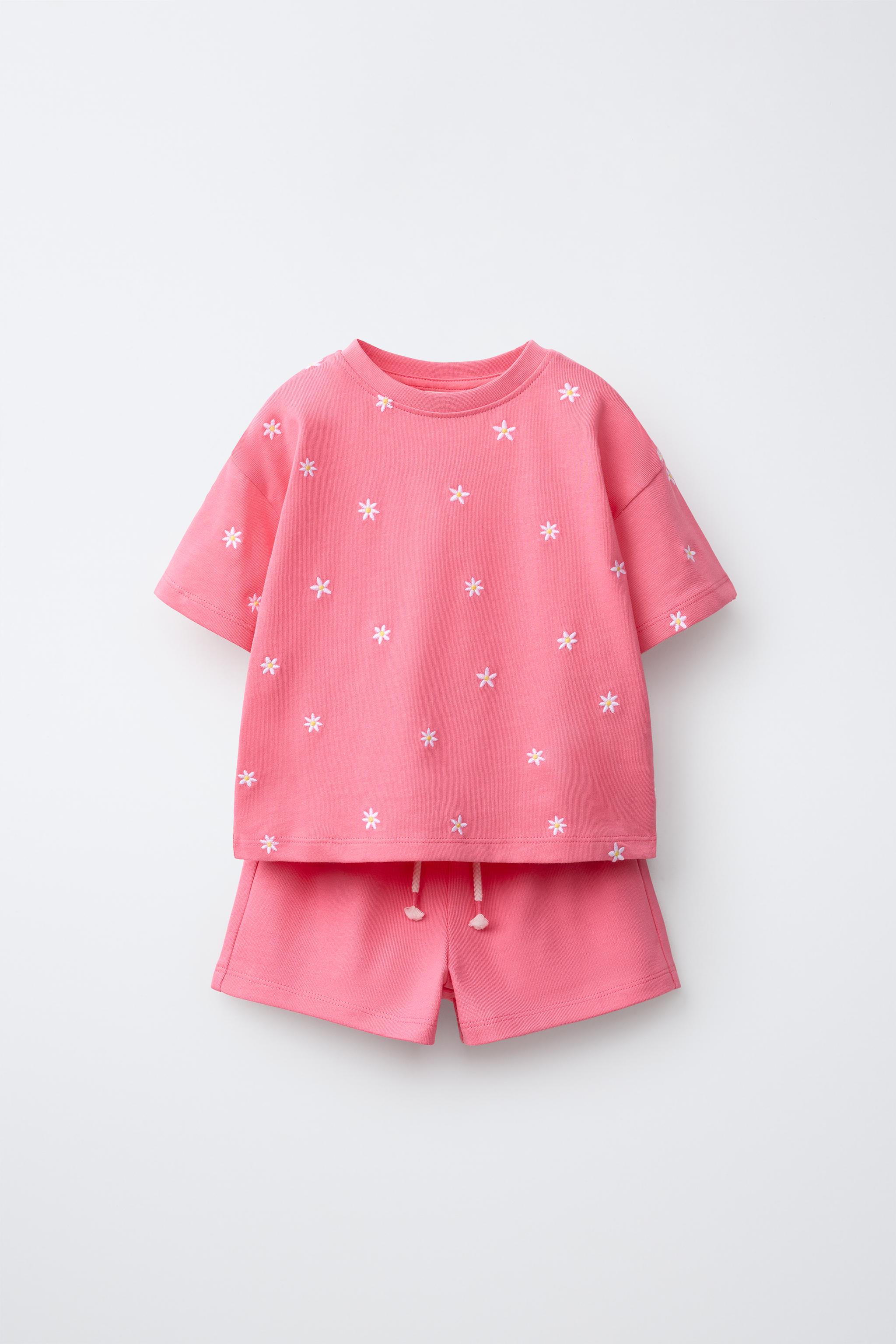 ENSEMBLE T-SHIRT ET BERMUDA BRODÉS
